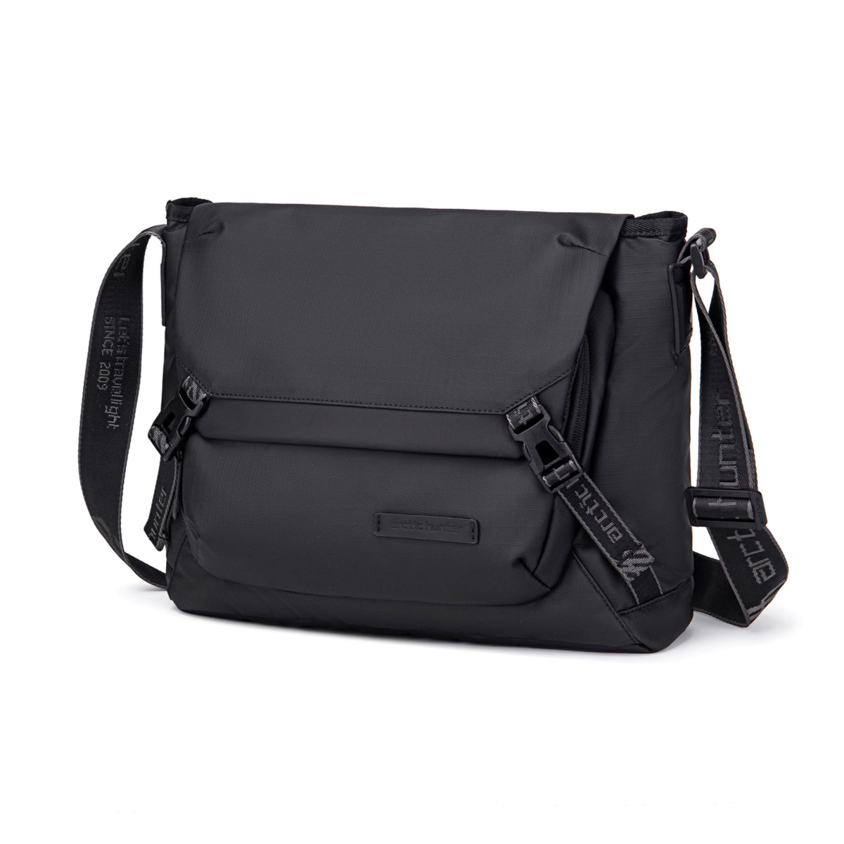 Torba listonoszka crossbody Arctic Hunter | Tablet 12", A4 | Sportowa i codzienna casual – Czarna