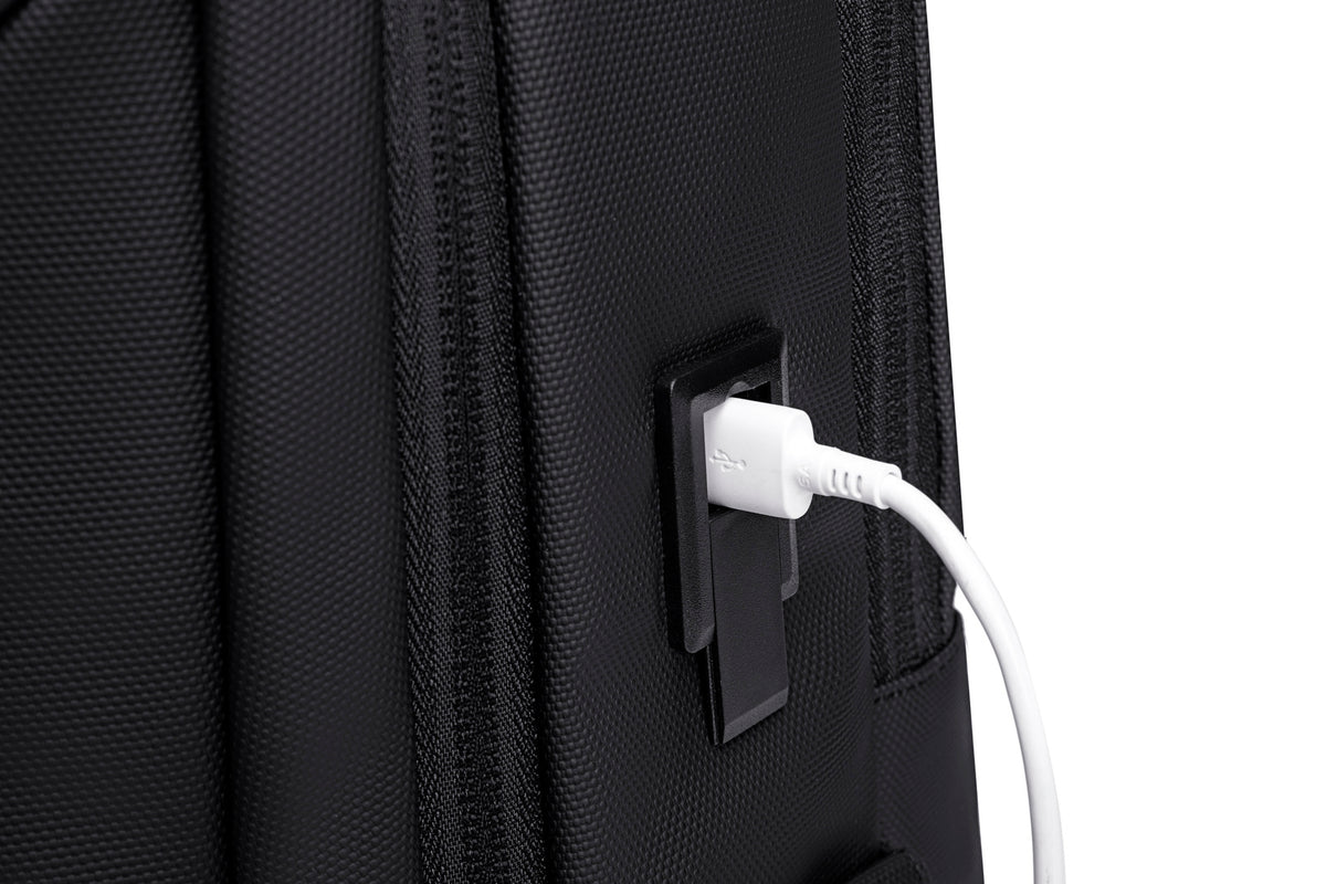 Plecak miejski czarny, biznesowy, na laptop, 25 l, elegancki, idealny do pracy i podróży. Arctic Hunter B00555 Black.